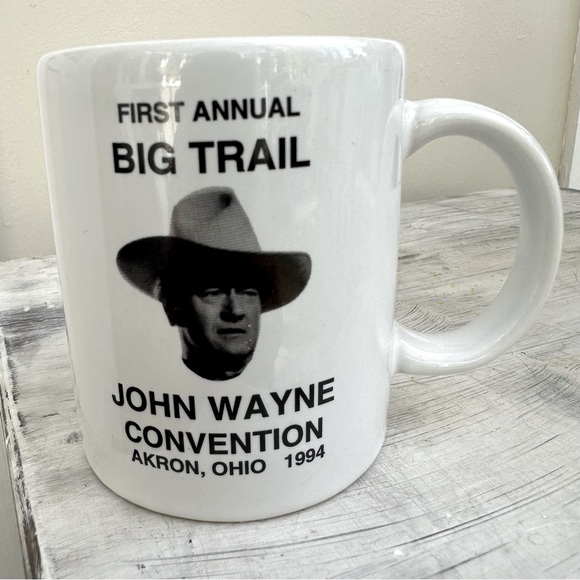 John Wayne Big Trail Mug 1994 - Picture 1 of 6